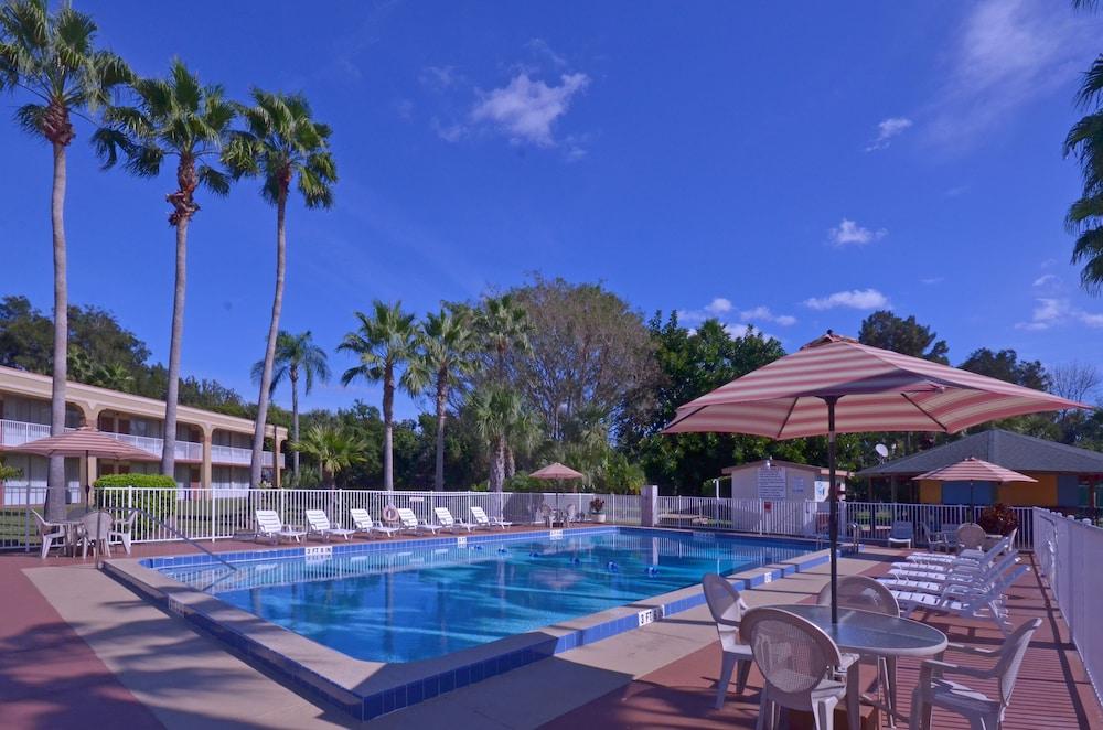 Island Hotel Of Space Coast Merritt Island Экстерьер фото