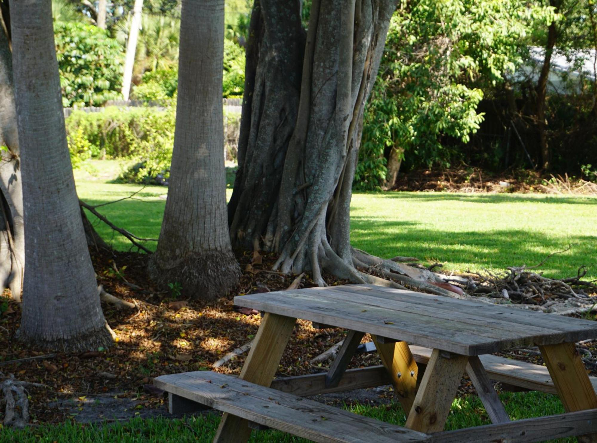 Island Hotel Of Space Coast Merritt Island Экстерьер фото